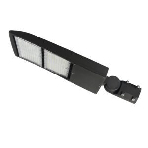 Long slim two-module LED roadway luminaire